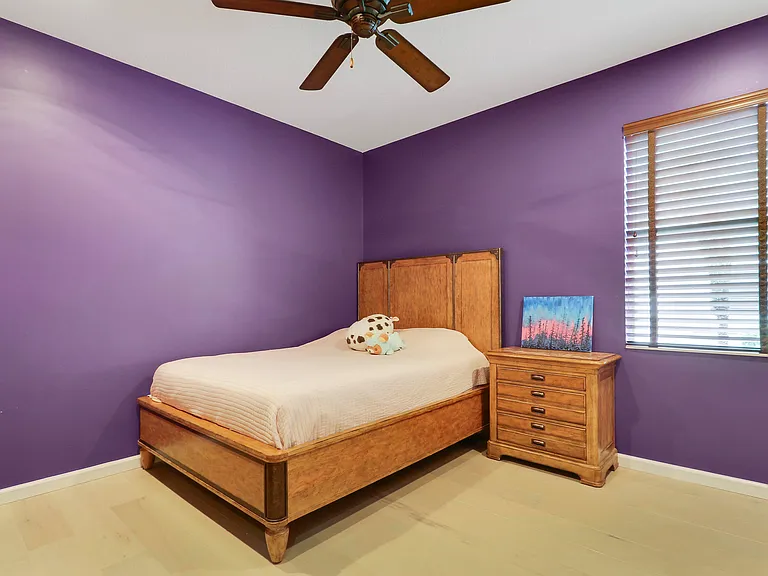 236 Carina Dr — Photo 33