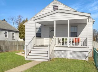 106 3rd Ave S, Glen Burnie, MD 21061