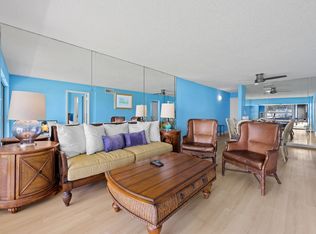 6177 Sun Blvd APT 215, Saint Petersburg, FL 33715