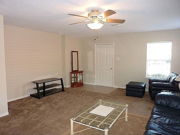 5th image of 21934 Willow Downs Dr