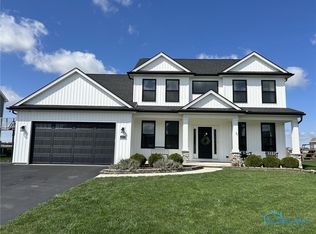 24975 Reddington Ct, Perrysburg, OH