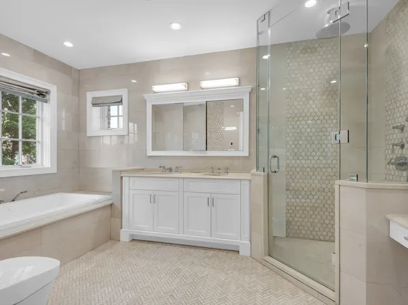 209-25 28th Avenue image 10 of 15