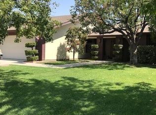1820 E Hillcrest Dr, Visalia, CA 93292