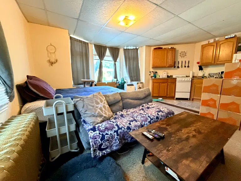 83 Englewood Ave #4 — Photo 2