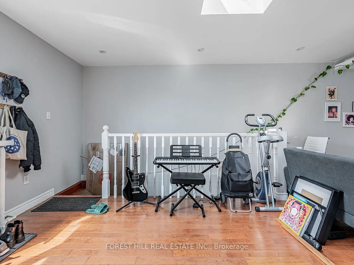 1 bed, $2,725 — Photo 3