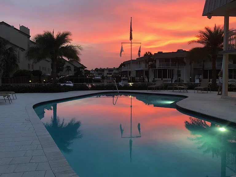 1127 Boca Cove Ln — Photo 34