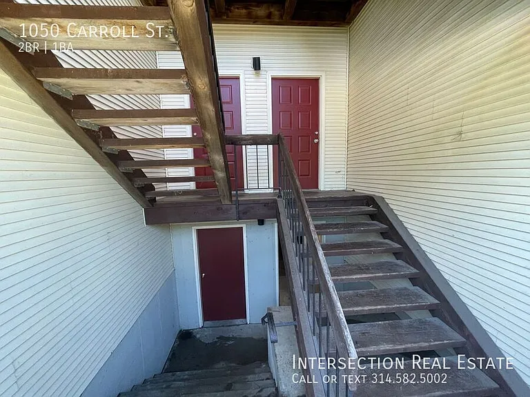 1050 Carroll St — Photo 4