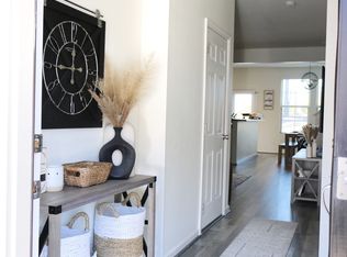 1004 Grand Ridge Dr, Rolesville, NC 27571