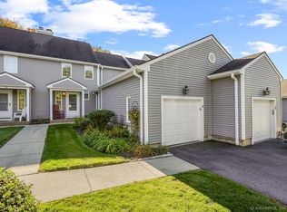 8 Copley Rd #8, South Glastonbury, CT 06073