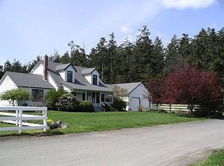 725 Snowberry Ln, Coupeville, WA 98239