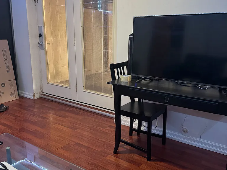 586 Creekview Cir #BASEMENT — Photo 6