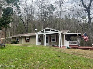 203 Tall Pine Cir, Tellico Plains, TN 37385