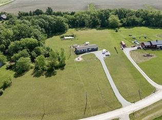 15357 NE Robindale Ln, Adrian, MO 64720