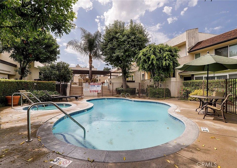 1st image of 4321 Matilija Ave APT 1