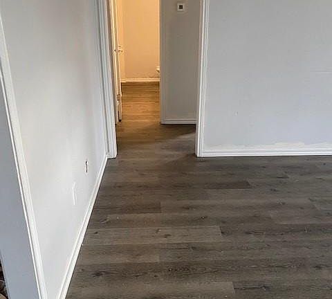 5th image of 309 S Avenue C #A
