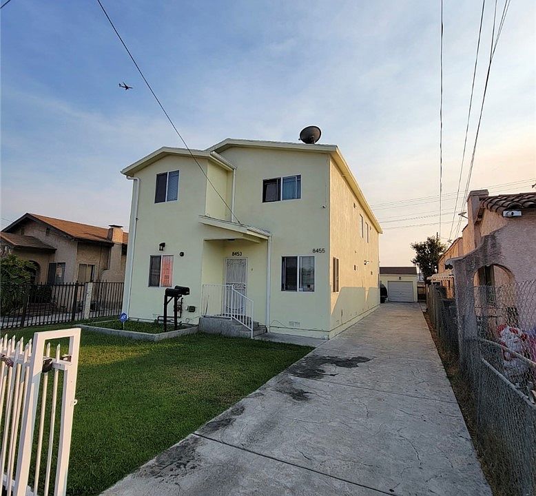 1st image of 8455 Santa Fe Ave