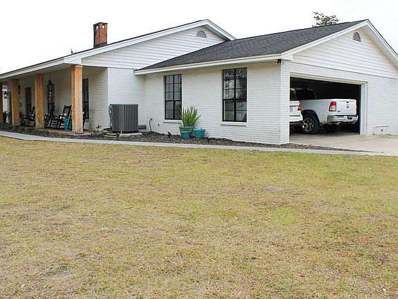 3rd image of 1540 SE County Road 340