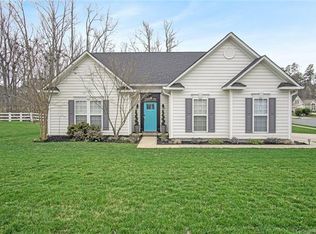 13225 Salvo Dr, Matthews, NC 28105