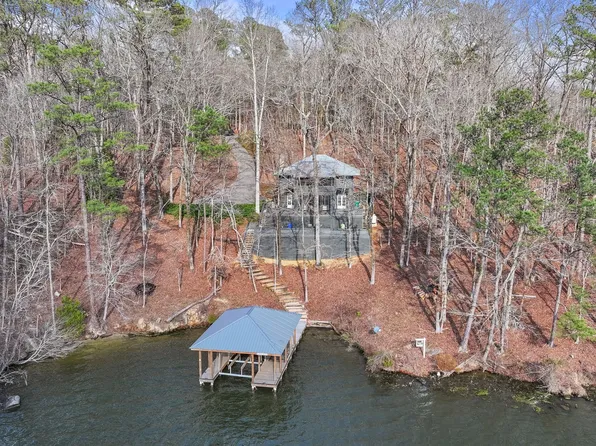 1413 River Rd, Titus, AL 36080