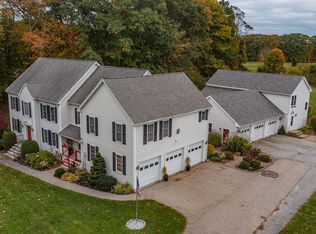 9 Towle Farm Rd, Hampton Falls, NH 03844
