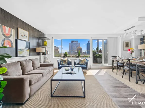 363 East 76th Street 18F image 1 of 14