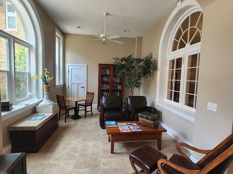 2525 College St #1105 — Photo 20