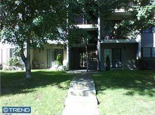98 Sussex Pl #1304, Galloway, NJ 08205