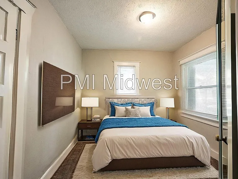 130 N Gladstone Ave — Photo 20