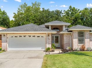 2932 Hidden Bay Blvd, Navarre, FL 32566