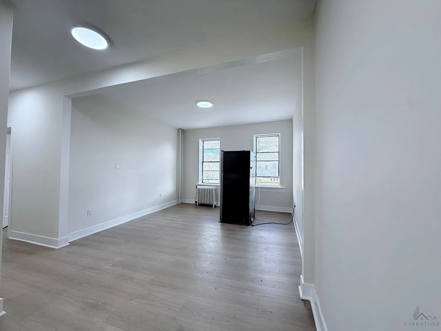 2 bed, 800 sqft, $2,050 — Photo 4