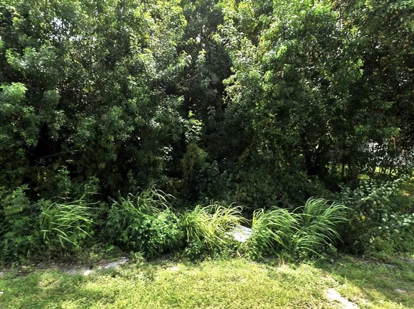 5001 Juanita Avenue, Fort Pierce, FL 34946