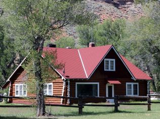 1305 Rhoades St, Dubois, WY 82513