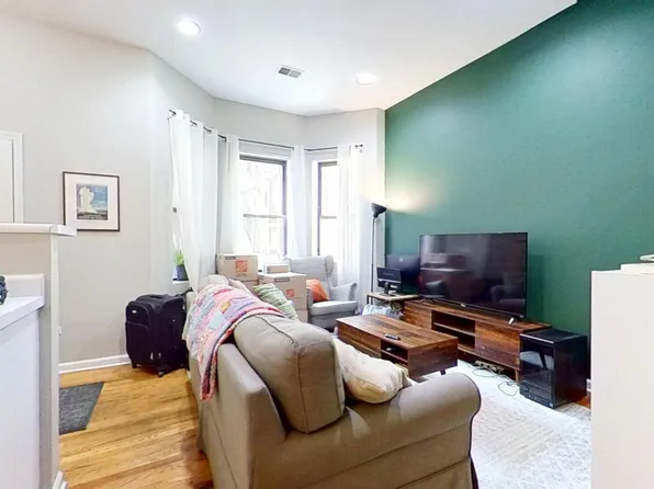 721-23 Briar