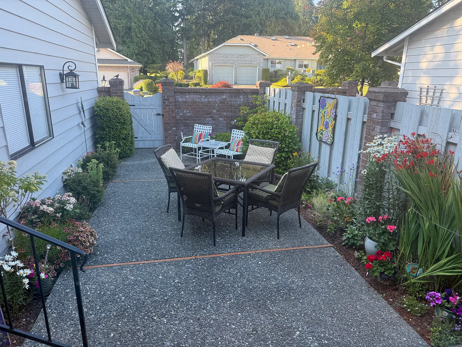 2 bed, 2700 sqft, $2,800 — Photo 4