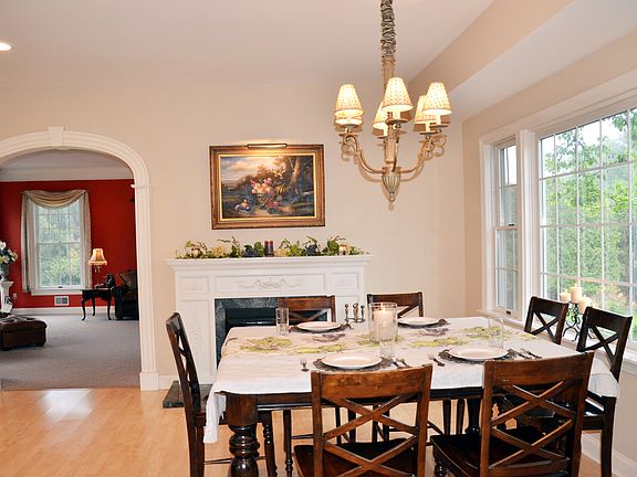 Breakfast Room