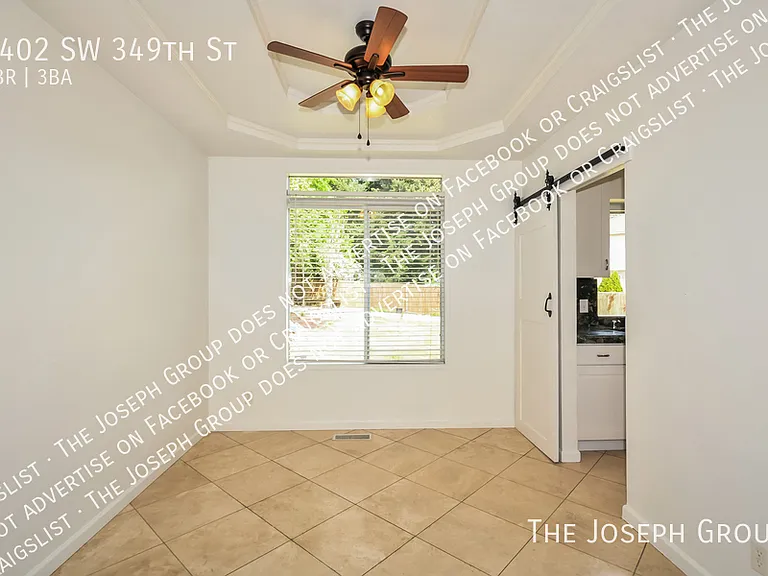 1402 SW 349th St — Photo 4