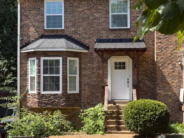 422 Woodsman Ct, Nashville, TN 37214