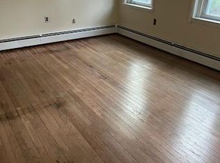 408 Chestnut St #2, Emmaus, PA 18049