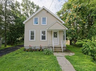 5 Tibbits Pl, Cohoes, NY 12047