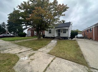 12055 Prest St, Detroit, MI 48227