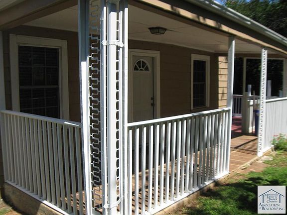 3rd image of 1347 Rivermont Hts