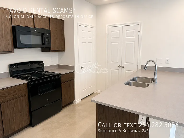 1808 Ponca Trce #A — Photo 5
