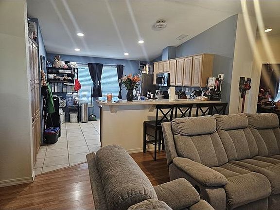 4th image of 12726 Cod Dr