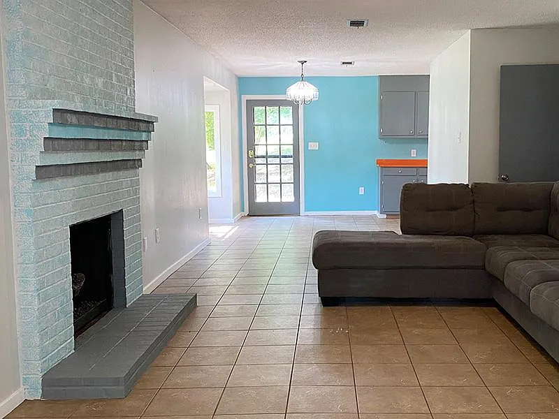 7101 State Boulevard Ext — Photo 2