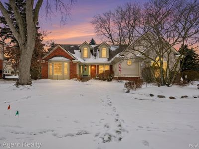 1248 Ridgeview Cir, Lake Orion, MI, 48362