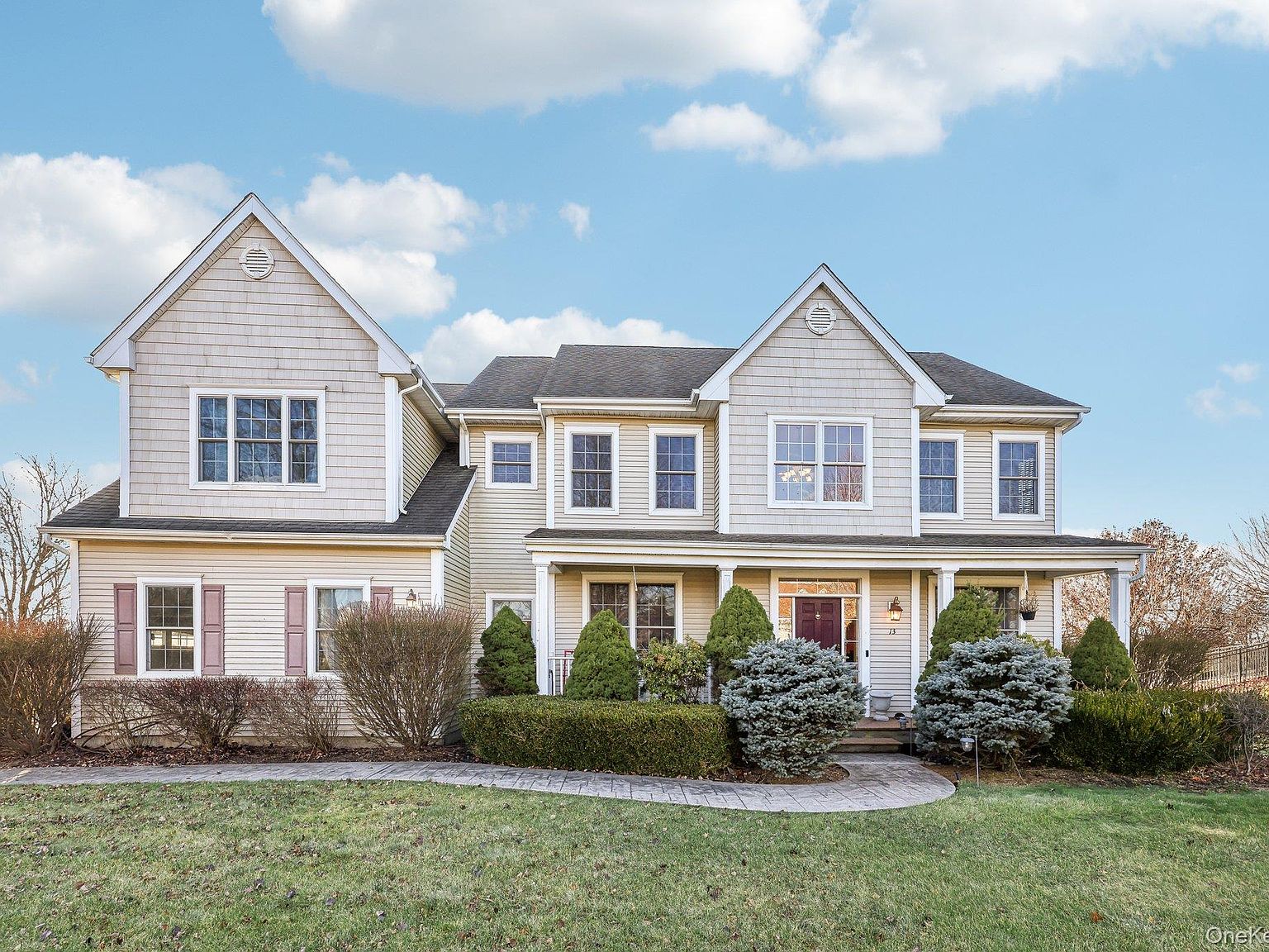 13 Mansion Ridge Boulevard