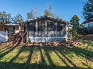 58 Skyway Summitt Dr, Marshall, NC 28753