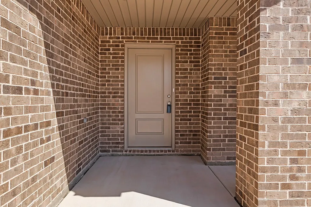 Building Photo - 2908 Yellowhouse Ave
