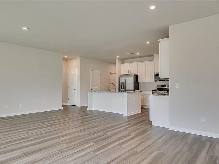 2015 Saylor Ln — Photo 24
