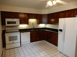 442 Jackson Blvd APT 1S, Forest Park, IL 60130